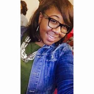 Meet your Posher, Leaundra